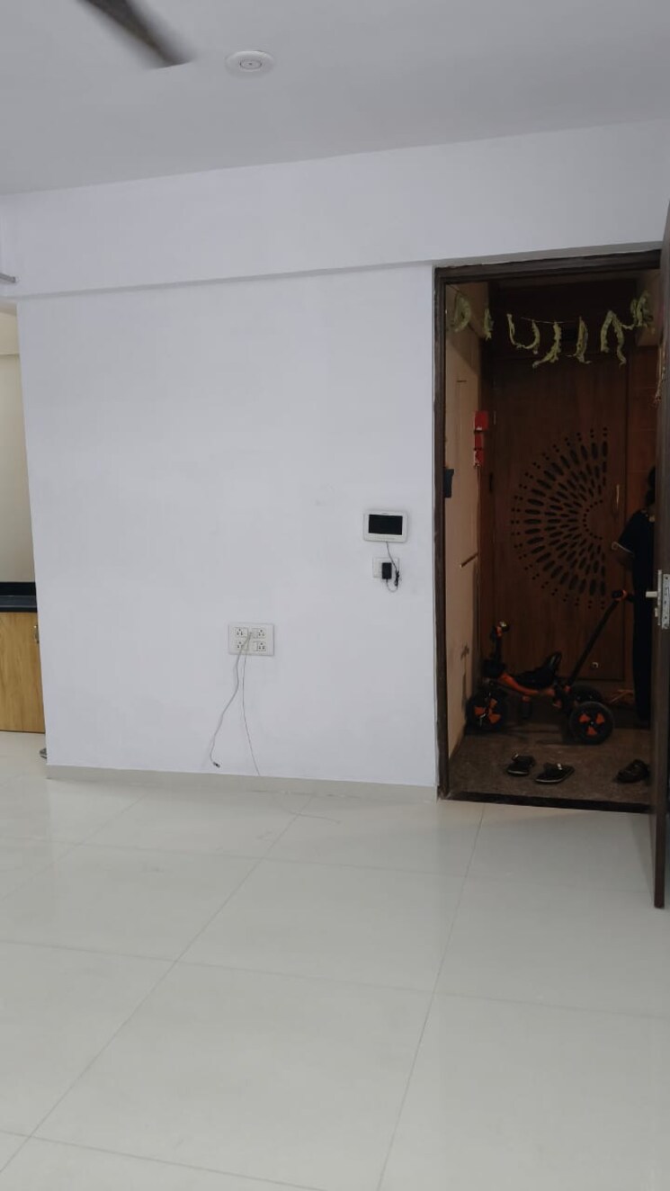 Bedroom, vaishnodevi circle 3 Bedroom 1900 Sq.Ft. Apartment In Vaishnodevi Circle Ahmedabad 9017638