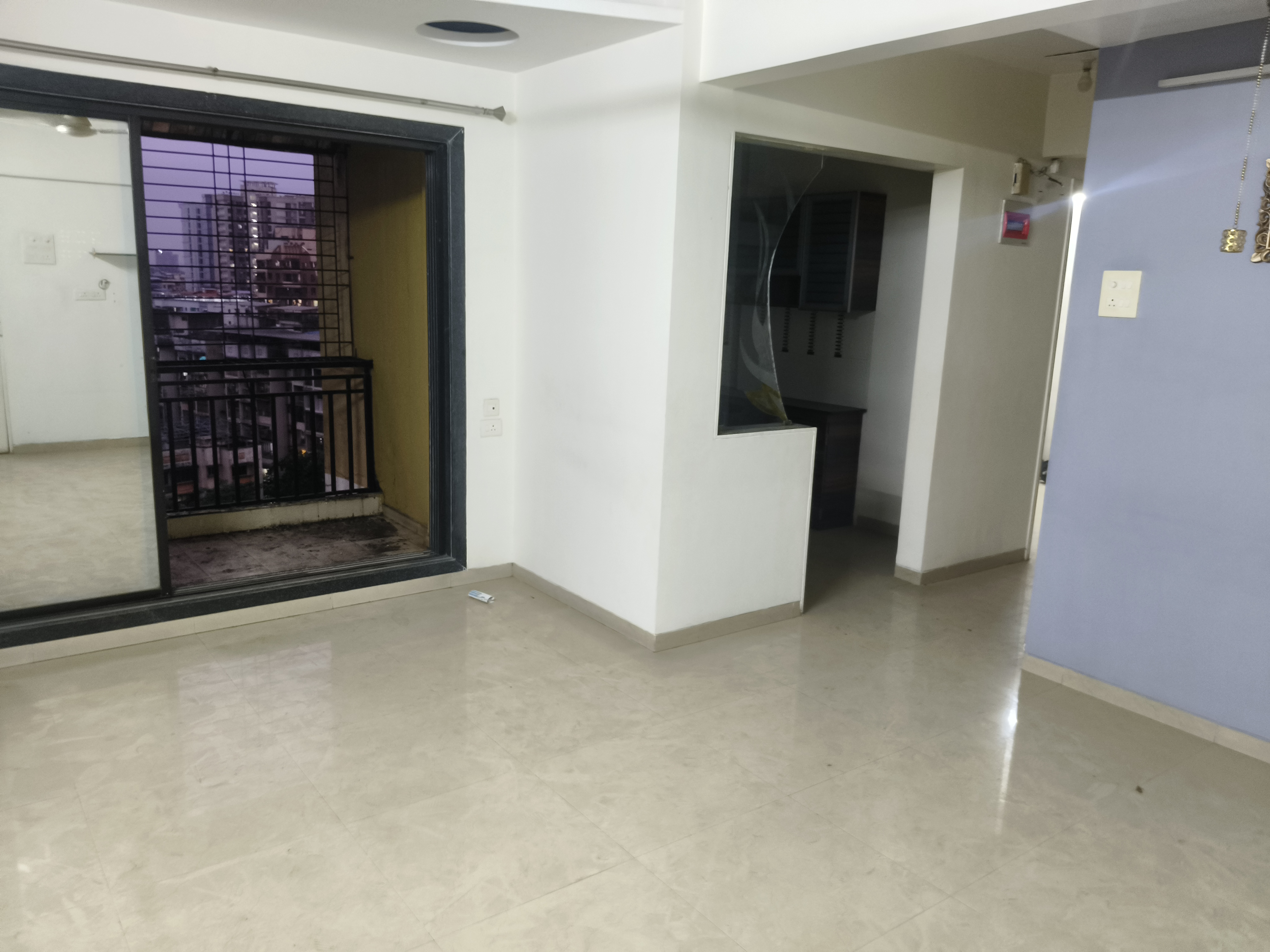 2 BHK Apartment For Rent in Triveni Majesta