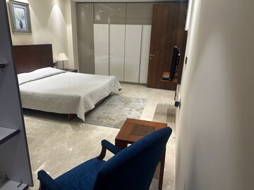 Bedroom in 3 BHK Builder Floor at Defence Colony – for Rent