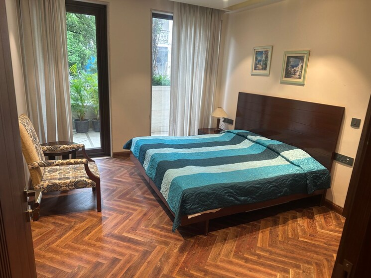 Bedroom, defence colony 3 Bedroom 1600 Sq.Ft. Builder Floor In Defence Colony Delhi 9017647