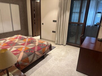Bedroom in 3 BHK Builder Floor at Defence Colony – for Rent