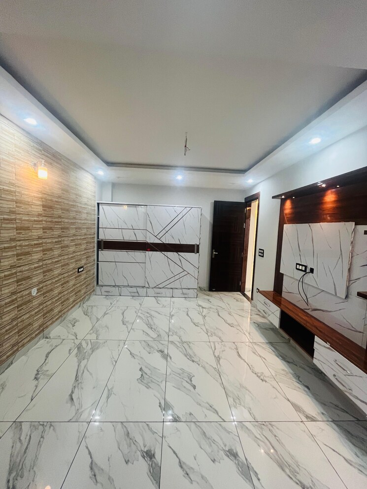 Kitchen, gms road 3 Bedroom 1750 Sq.Ft. Builder Floor In Gms Road Dehradun 9017616