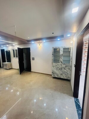 Room in 3 BHK Builder Floor at Gms Road – for Sale