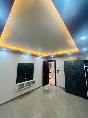 Room in 3 BHK Builder Floor at Gms Road – for Sale