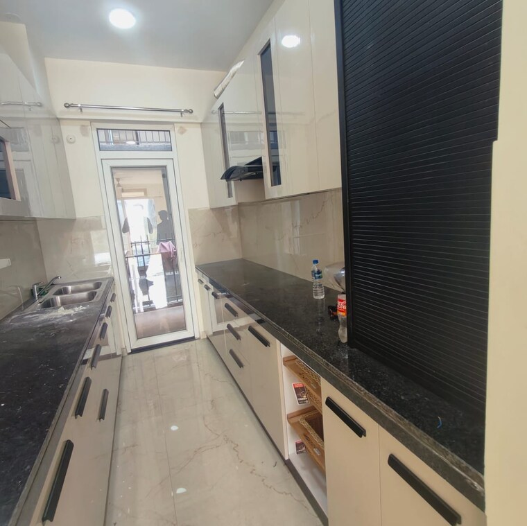 Balcony, shapoorji-pallonji-joyville-tower-crown 3 Bedroom 1852 Sq.Ft. Apartment In Sector 102 Gurgaon 9017610