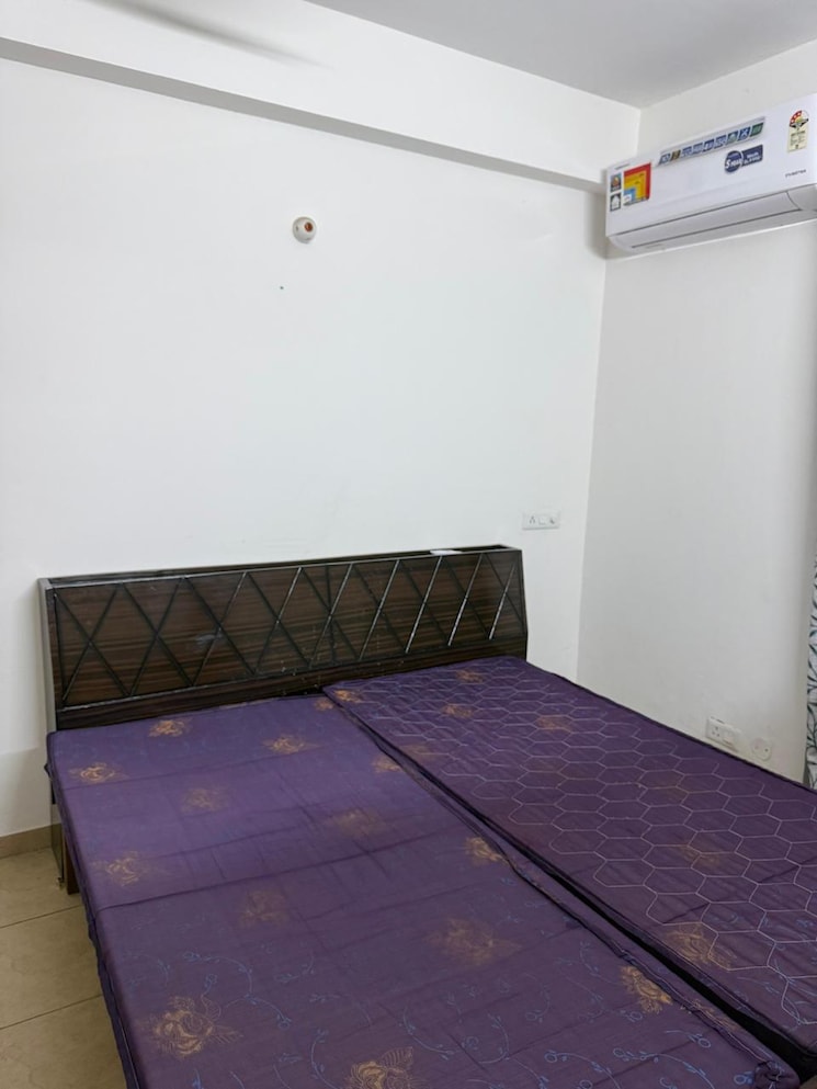 Bedroom, international airport road 3 Bedroom 1350 Sq.Ft. Apartment In International Airport Road Zirakpur 9017632