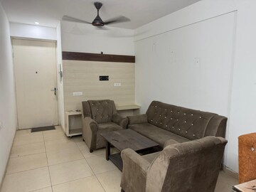 3 BHK Apartment For Rent in International Airport Road