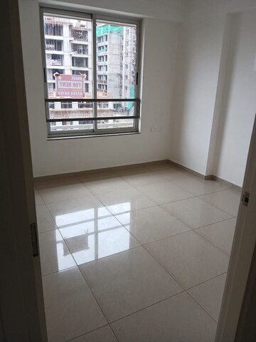 Room in 3 BHK Apartment at Goyal Orchid Valley, Shela – for Rent