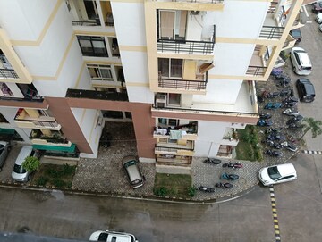 2 BHK Apartment For Rent in Lakshya Height II, Sushant Golf City