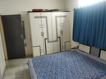 Bedroom in 2 BHK Apartment at Thaltej – for Rent