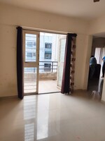 2 BHK 900 Sq.Ft. Apartment in Pate West Coast Park