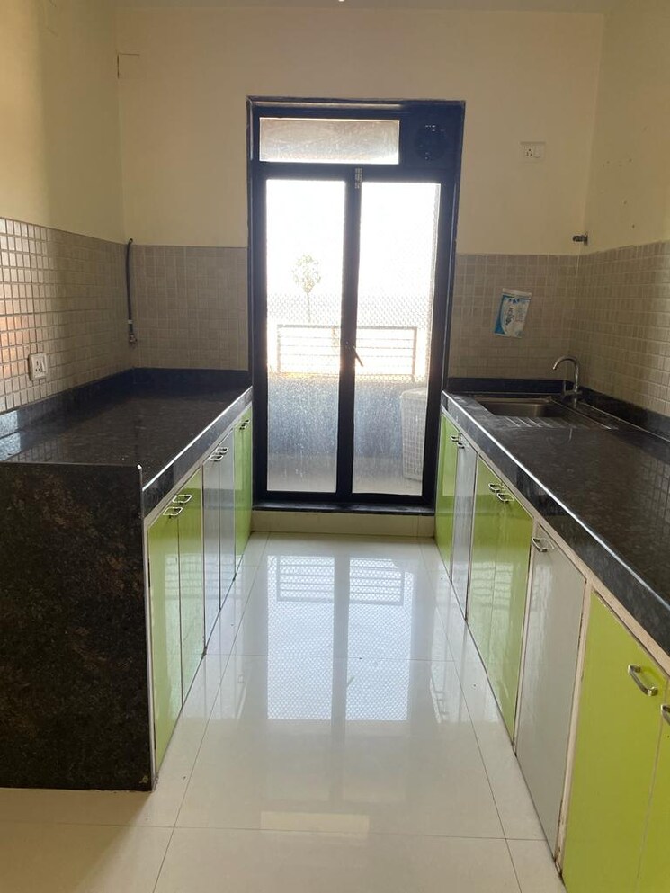 Kitchen, rustomjee-meridian 2 Bedroom 1056 Sq.Ft. Apartment In Kandivali West Mumbai 9017690