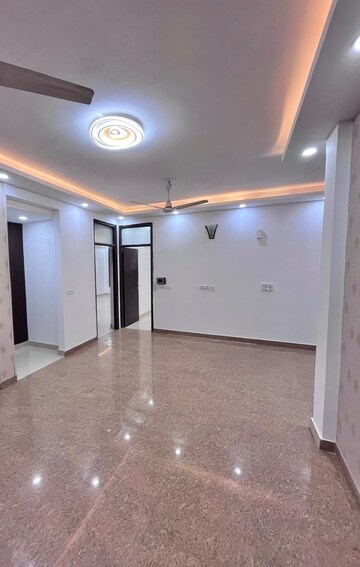Room in 3 BHK Apartment at Ansal Plaza Gurgaon, Palam Vihar – for Rent