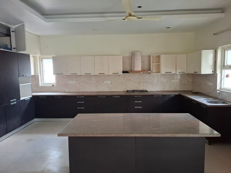 Kitchen, banjara hills 4 Bedroom 3500 Sq.Ft. Apartment In Banjara Hills Hyderabad 9017694