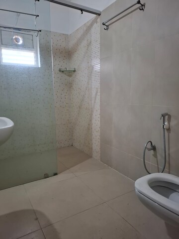Bathroom in 4 BHK Apartment at Banjara Hills – for Rent