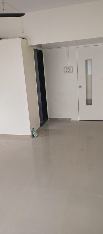 Room in 1 RK Apartment at Rhushikesh Dham, Aundh – for Rent