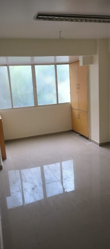 Room in 1 RK Apartment at Rhushikesh Dham, Aundh – for Rent