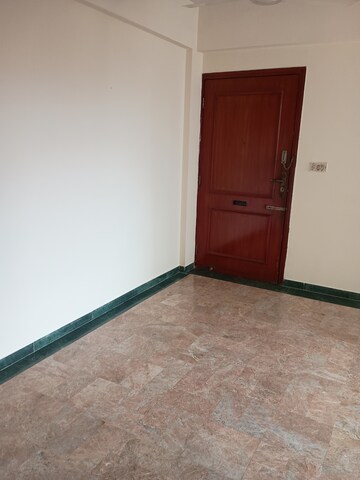 Room in 1 BHK Apartment at Hiranandani Estate Oyster, Ghodbunder Road – for Sale