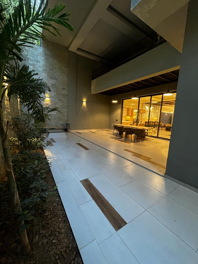 5 BHK + Pooja Room,Servant Room,Study Room,Extra Room Villa For Rent in Vipul Tatvam Villas