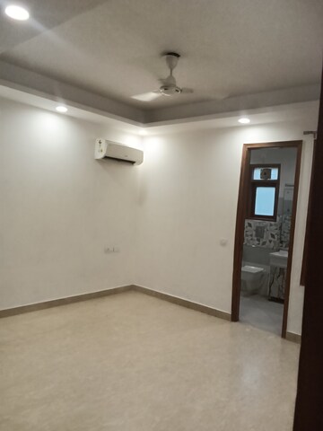 3 BHK Builder Floor For Rent in RWA Residential Society Sector 46, Sector 46