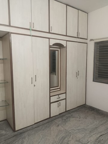 Room in 4 BHK Builder Floor at Btm Layout Stage 2 – for Rent
