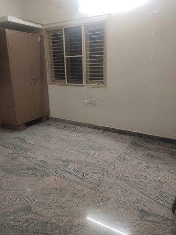 Room in 4 BHK Builder Floor at Btm Layout Stage 2 – for Rent