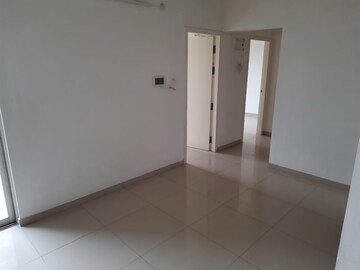 Room in 4 BHK Apartment at Konark The Imperial, Mohammadwadi – for Rent