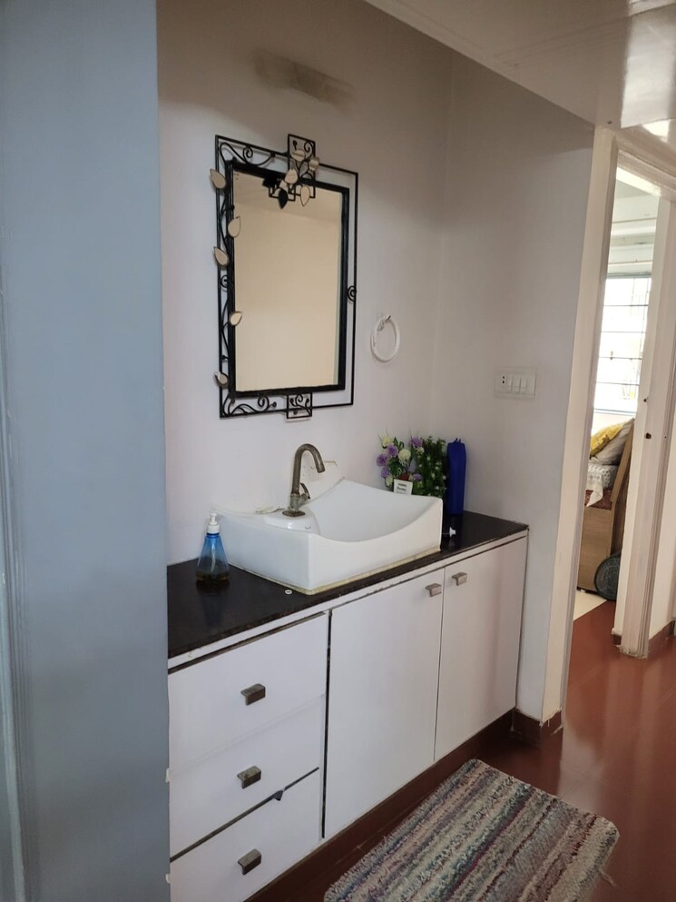 Bathroom, ramdevnagar 3 Bedroom 1750 Sq.Ft. Apartment In Ramdevnagar Ahmedabad 9017867