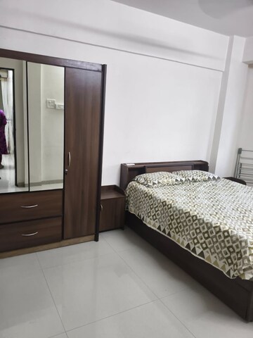 Bedroom in 2 BHK Apartment at Hiranandani Powai Park, Powai – for Rent