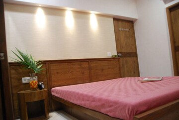 Bedroom in 3 BHK Apartment at Ramdevnagar – for Rent