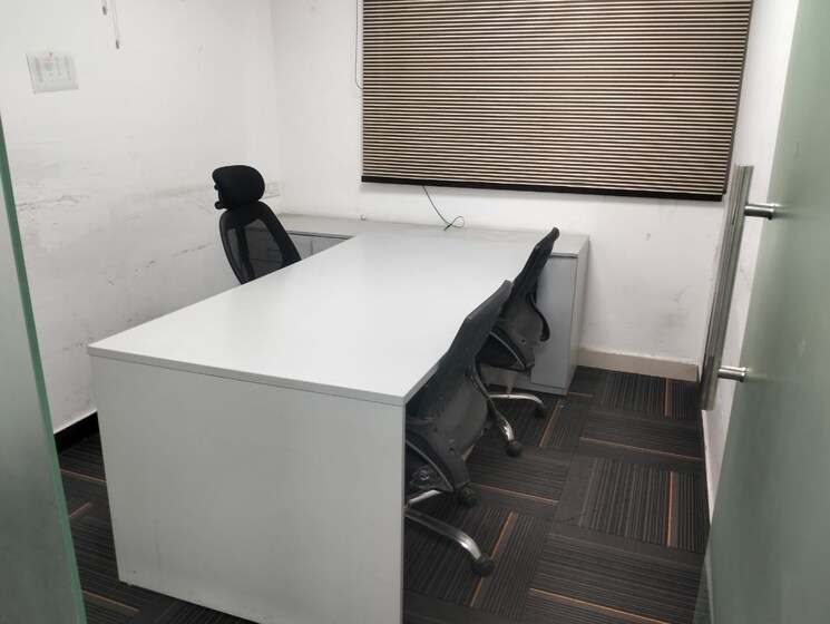 Team Area, sector 63 Commercial Office Space 1100 Sq.Ft. In Sector 63 Noida 9017885