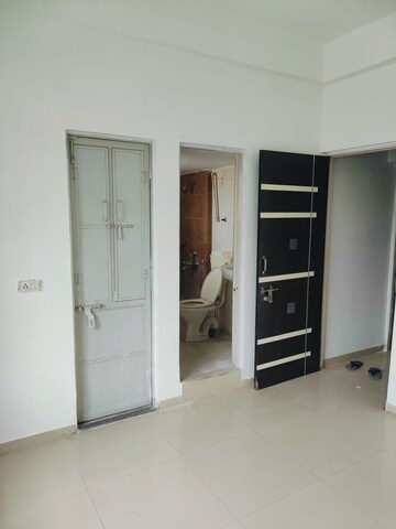 Room in 3 BHK Independent House at Suryan Hope Town, Chandkheda – for Rent
