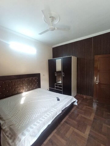 Bedroom in 2 BHK Independent House at Sector 15 – for Rent