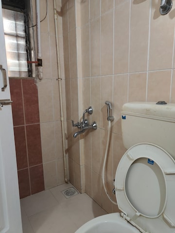 Attached Bathroom in 2 BHK Apartment at Andheri East – for Rent