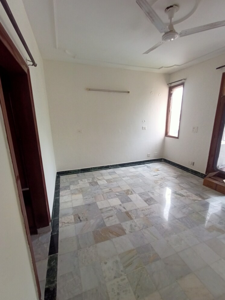 Room, sector 21 3 Bedroom 2000 Sq.Ft. Independent House In Sector 21 Panchkula 9017981