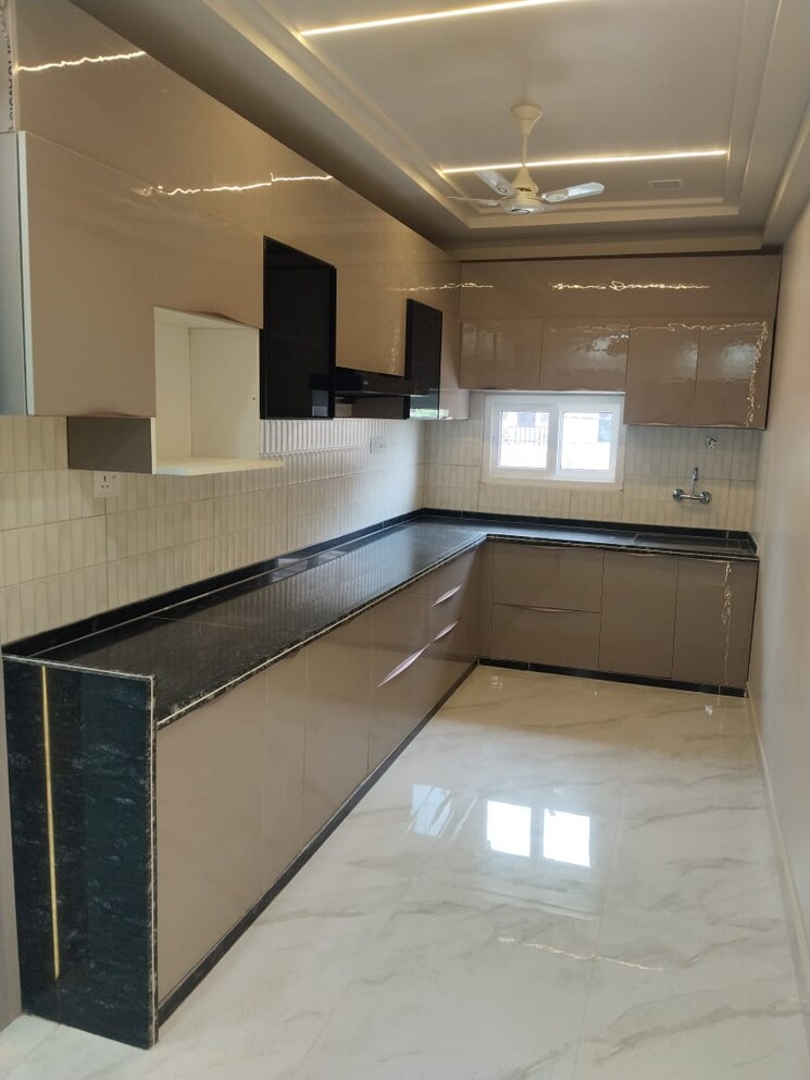 Kitchen, mansarovar 3 Bedroom 2519 Sq.Ft. Apartment In Mansarovar Jaipur 9017959