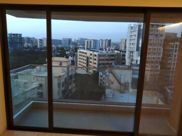 Balcony in 3.5 BHK Apartment at Kalpataru Solitaire, Juhu – for Rent