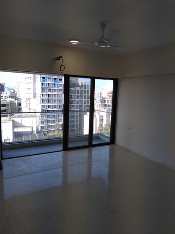 Bedroom in 3.5 BHK Apartment at Kalpataru Solitaire, Juhu – for Rent