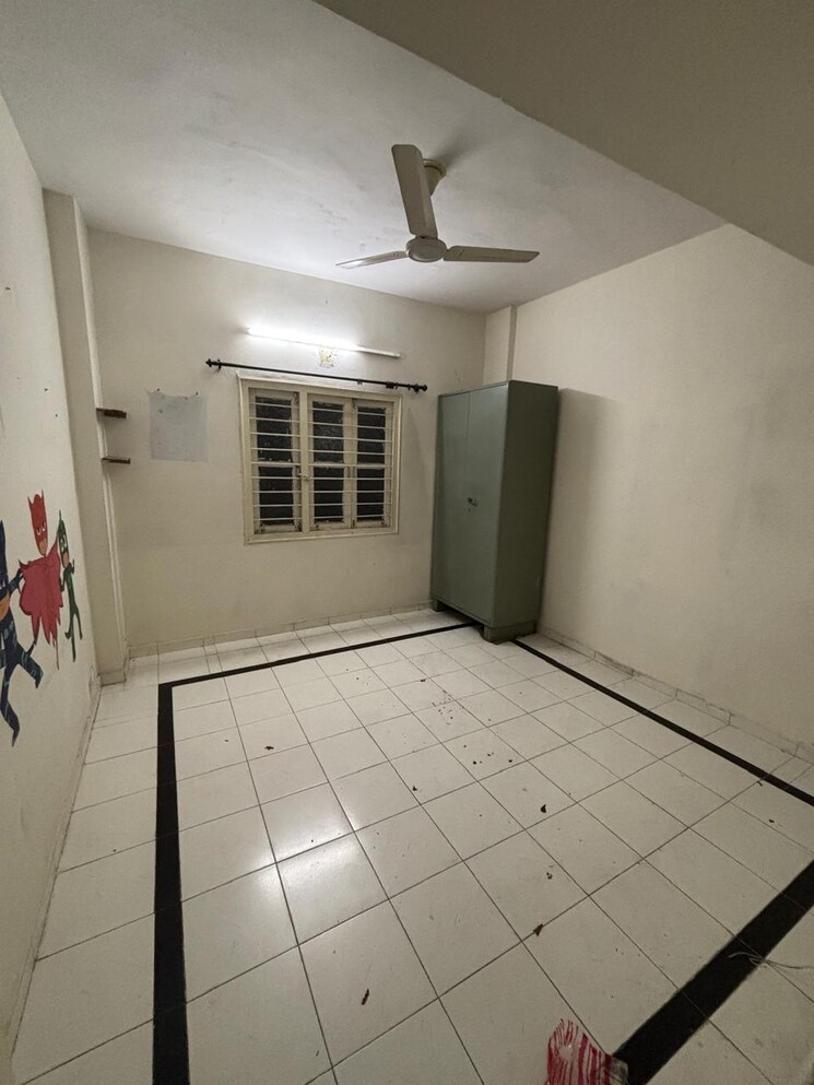 Kitchen, satellite 2 Bedroom 955 Sq.Ft. Builder Floor In Satellite Ahmedabad 9018007