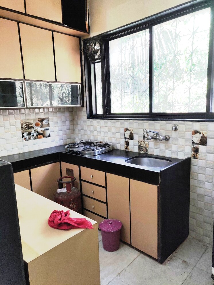 Kitchen, adarsh nagar 1 Bedroom 400 Sq.Ft. Apartment In Adarsh Nagar Mumbai 9018031