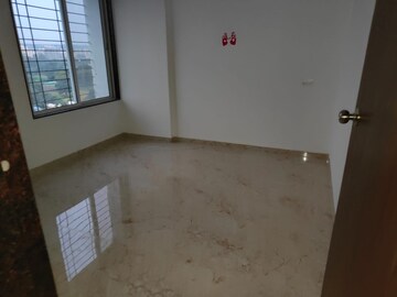 Room in 2 BHK Apartment at RS Kalpvruksh, Vadgaon Budruk – for Rent