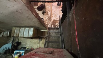 Kitchen in  Shop at Ganesh Apartment Narayan Peth, Narayan Peth – for Sale