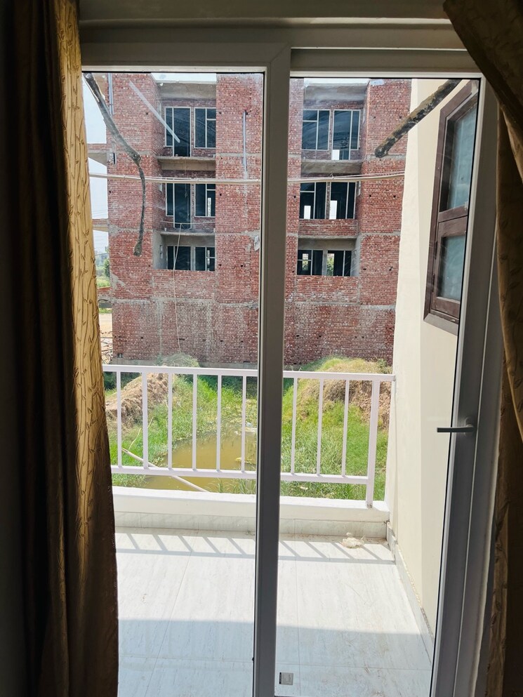 Balcony, high ground 3.5 Bedroom 1070 Sq.Ft. Builder Floor In High Ground Zirakpur 9018012