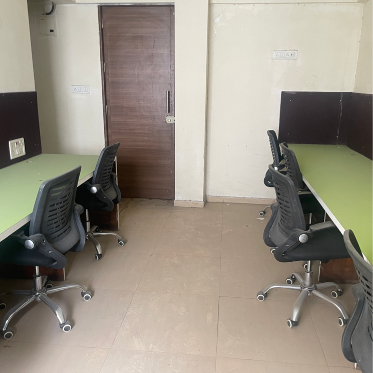 Team Area, vardaan-zen-business-center Commercial Office Space 750 Sq.Ft. In Bhagwan Nagar Pune 9018073