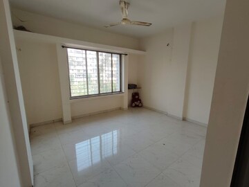 Room in 2 BHK Apartment at Sun City Phase I, Sinhagad Road – for Rent