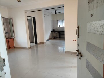 Room in 2 BHK Apartment at Sun City Phase I, Sinhagad Road – for Rent