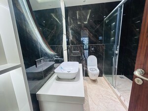 Team Area in 6 BHK Builder Floor at Anant Raj Ashok Estate, Sector 63a – for Sale