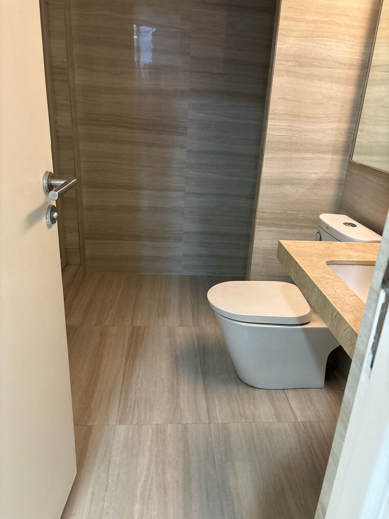 Bathroom, hiranandani-estate-flamingo 2 Bedroom 969 Sq.Ft. Apartment In Hiranandani Estate Thane 9018170