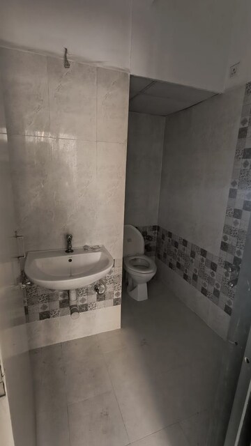 Bathroom in 3 BHK Apartment at Vejalpur – for Rent