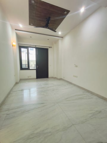 3 BHK Builder Floor For Rent in Sushant Vyapaar Kendra, Sector 43